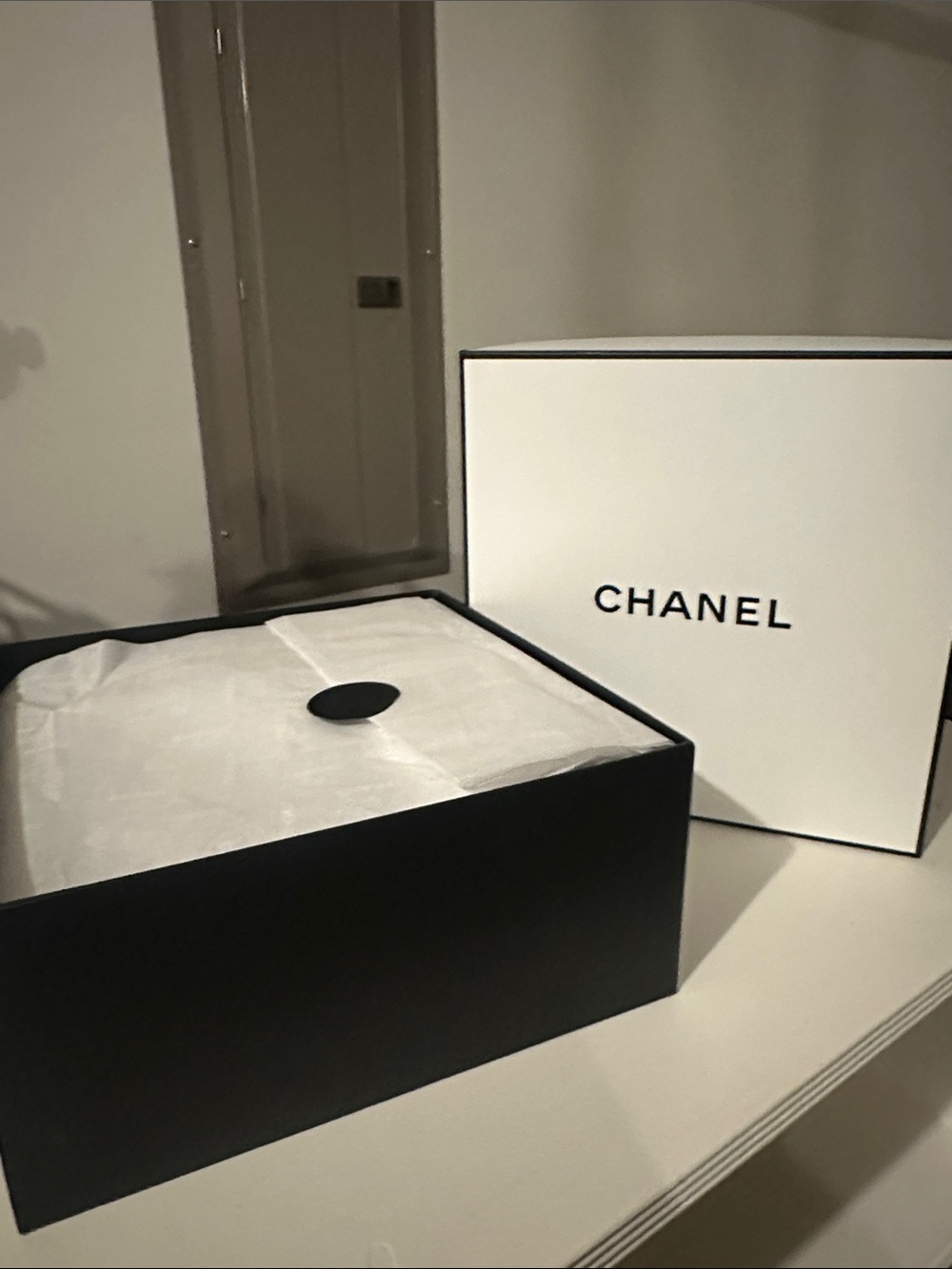 Authentic Chanel Gift Box - Picture 4 of 6